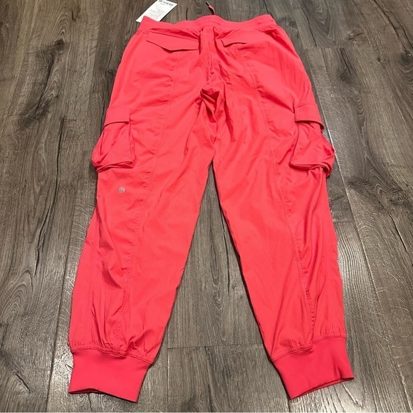 Lululemon Dance Studio Pants Relaxed Fit Mid Rise Cargo Jogger Glaze Pink Size M - Picture 4 of 10